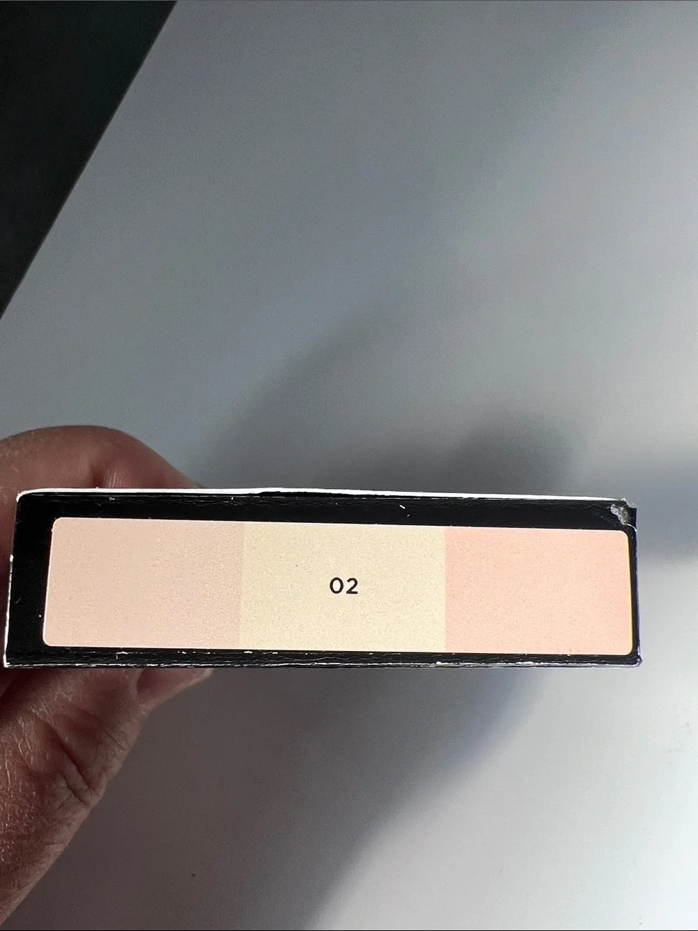 Laura Mercier Secret Camouflage Complexion Perfector - 02 Concealer